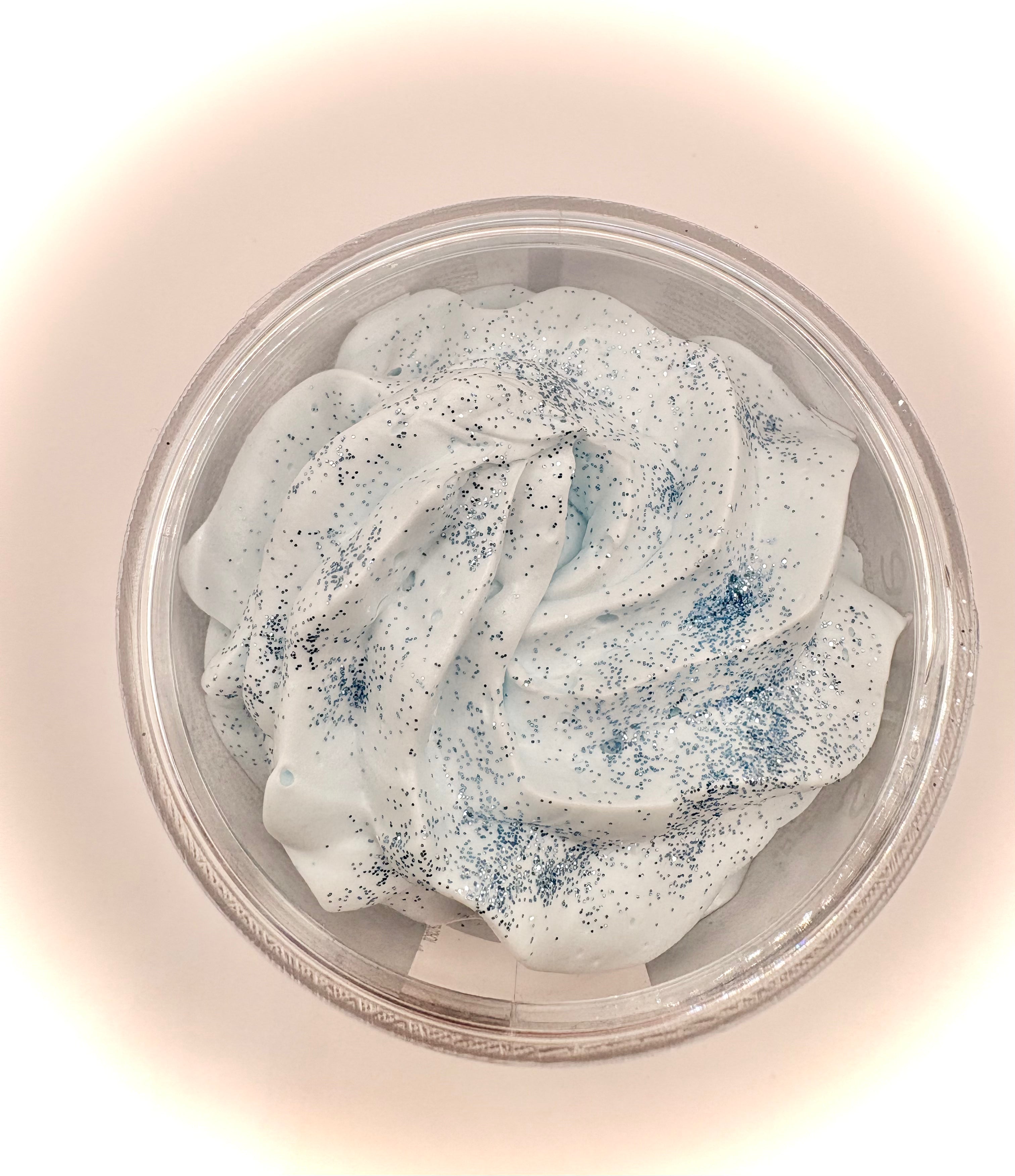Les Nuages Crémeux – Chantilly